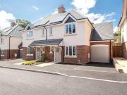 New 3 bedroom semi detached house for rent in Woodleigh...