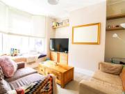 Rental! 3 bedroom terraced house for rent in Ashgrove...
