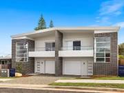 Cozy 3 BR 2/23 Crisp Street, Port Macquarie, NSW 2444