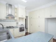 For Rent! 3 BR 9 Chatham Avenue, Taree, NSW 2430