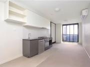 New 4005/568 Collins Street, Melbourne Apartment for...