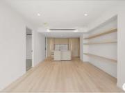 Cheap 4104/63 La Trobe Street, MELBOURNE Apartment for...