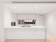 Nice 41205/24 The Lanes Boulevard, Mermaid Waters, QLD 4218