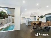 Cozy 42 Shakespeare Street, Bulimba, QLD 4171