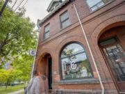 Cozy 46459069 1075 Queen Street West