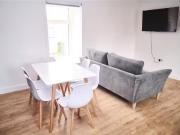 Charming 4 bedroom apartment for rent in West Street,...