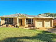 Just in! 4 BR 4 Waterview Close, Port Macquarie, NSW 2444