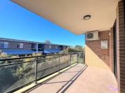 Nice 52/195 199 William St, Granville Apartment for rent...