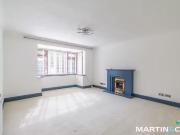 Charming 5 bedroom detached house for rent in Redditch...