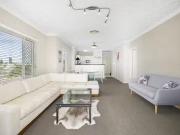 Just in! 6/7 Holborow Close, Surfers Paradise, QLD 4217