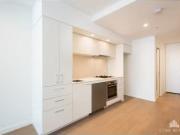 Cheap 906/36 La Trobe Street, Melbourne Apartment for...