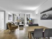 Charming 910/131 141 Russell Street, Melbourne Apartment...