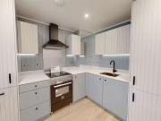 Unique Flat to rent in Calville House, The Brentford...