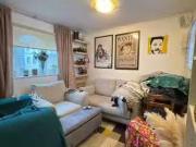 Unique Flat to rent in Chobham Road, London E15