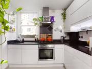 Just in! Flat to rent in Dalston Lane, Islington E8