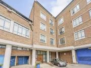 Cheap Flat to rent in Grange Yard, Bermondsey, London SE1