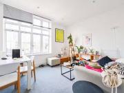 Nice Flat to rent in Henriques Street, Aldgate, London E1