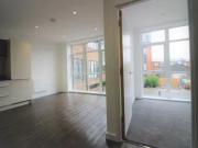 Cozy Flat to rent in Norwich House, Camberley GU15