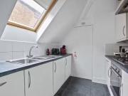 Cheap Flat to rent in Shoot Up Hill, London NW2