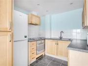 Charming Flat to rent in Wandsworth Road, Battersea SW8