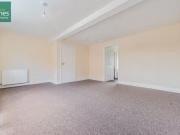 For Rent! Maisonette for rent in New Broadway, Worthing,...