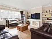 Cozy Maisonette to rent in Glendale Drive, London SW19