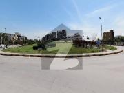 Cheap Price 5.5m Plot Boulevard Corner 3 Side Open
