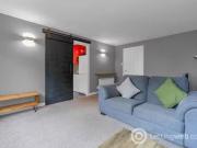 Cozy Property to rent in Juniper Place, Juniper Green,...