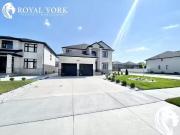 Deal! Unit 2 2 1509 Rockport Street, Windsor, Ontario...