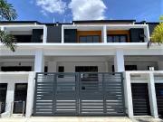 Cheapest 2 Storey Terrace Robin Bandar Rimbayu Kota...
