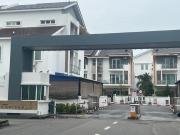 Cheapest Gated 25 Storey Terrace Taman Carissa Villa