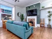 Cheltenham Road, Bristol BS6, 1 bed flat to rent, £2,600...