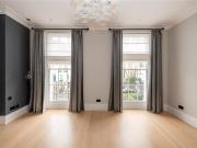 Chepstow Crescent, W11
