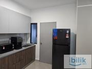 Cheras m vertica male single room for rent