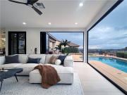 Cherrydale Falls Dr, Henderson, Home For Sale