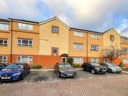 Chertsey Road, Phoenix Court, Feltham, 2 Bedroom Flat