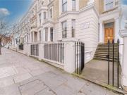 Chesterton Road, London, W10 Chesterton Road, London, W10