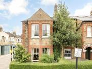 Chetwode Road, London, 3 Bedroom House