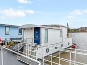 Cheyne Walk, Chelsea, 2 Bedroom House