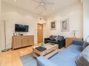 Chic 1 bedroom apartment to rent in City of London