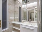 chic apartment with a view over vienna, Vienna Amsterdam...