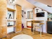 Chic Apartment with Stunning Views in Residential...