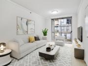 Chic & Central – Spacious City Sanctuary in the Heart of...