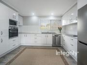 chic & complete on clipper