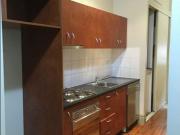 CHIC FLINDERS LANE 1 BEDROOM APARTMENT