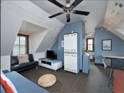 Chic Furnished Apartment in Gorgeous Linley Point