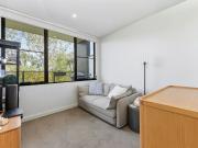 Chic Living in Convenient Locale