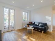 Chic, lovingly furnished apartment at S staion...