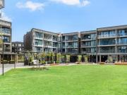 Chic Parkside Living