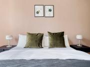 Chic Steglitz XBR, Fully Outfitted & Equipped, Berlin...